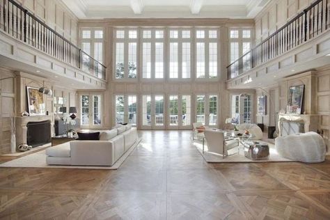 Beyoncé and Jay Z Just Dropped $26 Million on This East Hampton Mansion Hamptons Mansion, House In The Hamptons, Hampton Estates, Briar Patch, Luxury Living Room Design, Historic Mansion, Floyd Mayweather, Design Salon, Guest Cottage