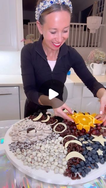 Shannon Doherty on Instagram: "SOLAR ECLIPSE 🌒 CHARCUTERIE BOARD⭐️ SAVE and SHARE this awesome idea for watching the Solar Eclipse with your family!! This was so easy to make and a cute way to celebrate!!  LIKE + COMMENT - “ Eclipse” - I will send you the full recipe and ingredient list to make this yourself!  My aunt’s birthday is tomorrow and we’re throwing her a solar eclipse birthday party🌒☀️ I’m so excited I thought this would be a really cute little charcuterie board to have for the party! My kids are absolutely obsessed with it too! I hope everyone is excited to watch the solar eclipse tomorrow-  we have our glasses and cannot wait!! Hope this inspires you to throw a little eclipse party too watch with your family too!! #solareclipse #eclipse #momhack #charcuterie #charcuterieboar Eclipse Charcuterie, Chacuterie Board, Shannon Doherty, Eclipse Party, List To Make, Ingredient List, Solar Eclipse, Charcuterie Board, Party Time