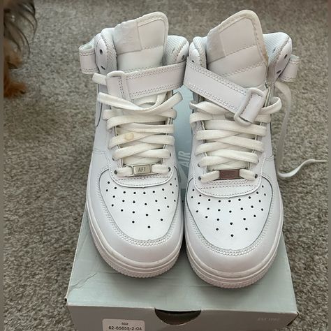 High Top Air Force 1s. Size 5.5y. Like Brand New. No Creasing. Slight Stain On Shoe Lace. Comes With The Original Box. Nike Shoes Boys, Nike High Top, High Top Air Force, Womens White Trainers, Nike Air Force 1 Mid, Nike Shoes Air Force, Nike High Tops, Nike High, Air Force 1 Mid