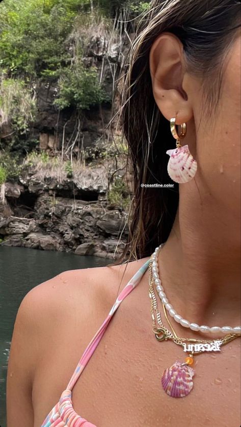 Lexi Hidalgo Earrings, Lexi Hidalgo, Earring Stack, Coconut Girl, Girls Earrings, Beach Life, Random Stuff, Dream Closet, Beautiful Jewelry