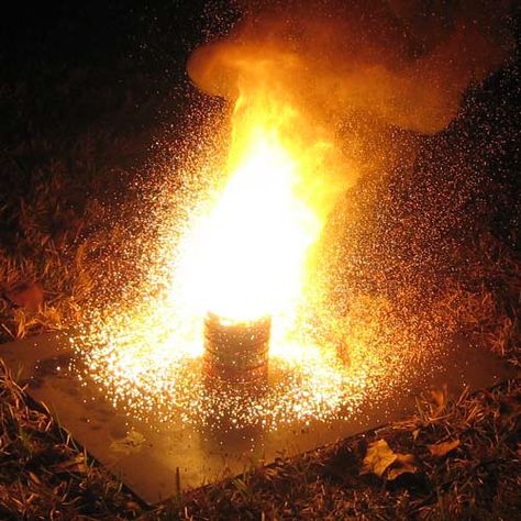 How to make and deploy thermite for explosives, in-the-field welding, signaling and more - Wilderness Arena Survival Manly Hobbies, Elements And Compounds, Underwater Welding, Exothermic Reaction, Magic Nature, Physical Chemistry, States Of Matter, Gas Cans, Chemical Reactions