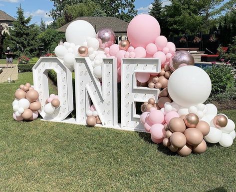 One Sign With Balloons, One Marquee Letters With Balloons, Marquee Letters And Balloons, Prom Party Decorations, Marquee Numbers, Beer Birthday Party, 1st Birthday Photoshoot, One Balloon, 1st Birthday Themes