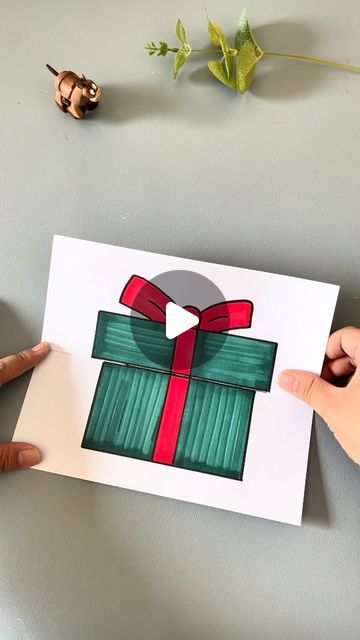 Simple and Easy Drawing Ideas on Instagram: "Get into the festive spirit with a fun and creative drawing idea—Santa popping out of a gift box! Sketch the cheerful Santa with his iconic hat, peeking out of a beautifully wrapped present. Add festive details like ribbons, bows, and a sprinkle of holiday magic to bring the scene to life. Perfect for Christmas crafts or card-making, this delightful drawing will spread joy and creativity during the holiday season!" Christmas Drawing For Kids Easy, Easy Santa Crafts For Kids, Present Box Drawing, Simple Santa Drawing, Christmas Cards Drawing Simple, Christmas Simple Drawings, Simple Christmas Drawing Ideas, Easy Christmas Cards For Kids To Make, Easy Christmas Drawings For Kids