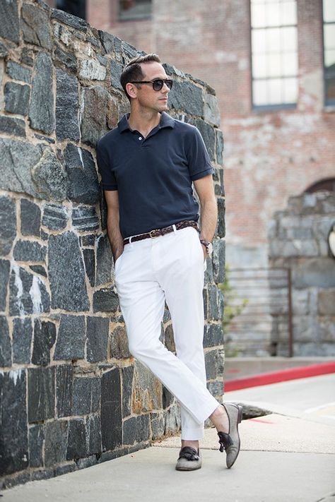 A simple but stylish summer look featuring a polo shirt and white cotton chinos… White Polo Shirt Outfit, Teen Diy, Men's Summer Outfit, Polo Shirt Outfits, Polo Outfit, White Chinos, Blue Outfits, Navy Polo Shirt, White Polo Shirt