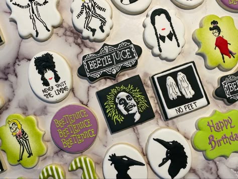 Tim Burton Cookies, Beetlejuice Cookies Royal Icing, Beetle Juice Desserts, Beetlejuice Decorated Cookies, Beetlejuice Sugar Cookies, Beetle Juice Birthday Party, Beetle Juice Cupcakes, Beetle Juice Cookies, Beetlejuice Cookies Decorated