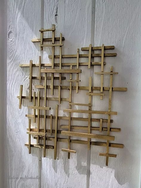 DIY Mid Century Modern Inspired Wall Sculpture | Hometalk Entryway Renovation, Wooden Spoon Holder, Metallic Gold Spray Paint, Modern Art Diy, Diy Mid Century Modern, Modern Wall Sculptures, Diy Mid Century, Decorative Wall Sculpture, Sculpture Modern