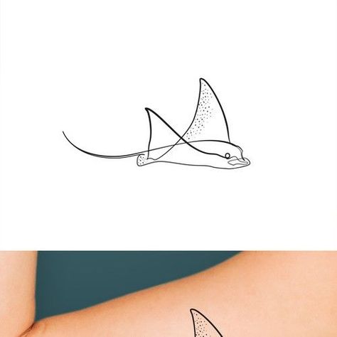 Eagle Ray Tattoo Design, Small Sting Ray Tattoos, Stingray Fine Line Tattoo, Small Manta Ray Tattoo, String Ray Tattoo, Tiny Stingray Tattoo, Stingray Tattoo Simple, Sting Ray Tattoo Simple, Ray Tattoo Design