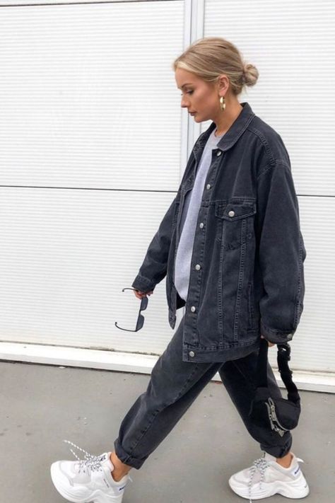 Oversized Jacket Outfit, Black Denim Jacket Outfit, Oversized Black Denim Jacket, Outfit Oversize, Jean Jacket Outfits, Denim Jacket Outfit, Oversized Outfit, Black Denim Jacket, Hoodie Outfit