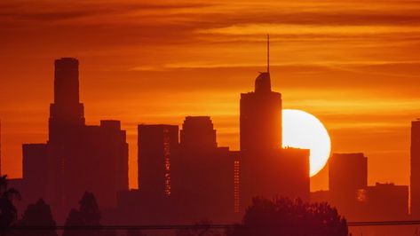 Los Angeles Sunrise, Los Angeles Skyscrapers, Sunrise In The City, City Sunrise, Los Angeles Sunset, Sunrise City, America Photo, Los Angeles Skyline, American Story