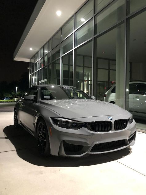 Grey Cars Aesthetic, Nardo Grey Mercedes, Bmw M4 Nardo Grey, Matte Gray Car, Car Colors Paint Ideas, Nardo Grey Cars, Matte Grey Car, Nardo Grey Bmw, Grey Mercedes