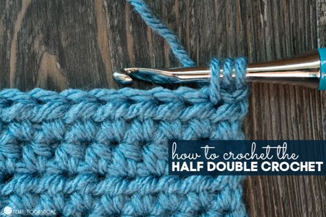 Mags Rags, Half Double Crochet Tutorial, Double Crochet Tutorial, Hdc Crochet, Learn Crochet, Dog Sweater Crochet Pattern, Crochet Classes, Half Double Crochet Stitch, Beginner Crochet Tutorial