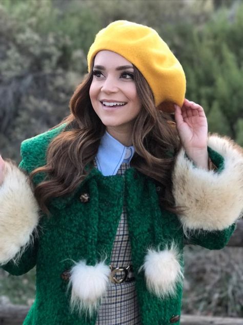 Rosana Pansino, Carnival Aesthetic, Nerdy Nummies, Rosanna Pansino, Circus Outfits, Night Theme, Melanie Martinez Photography, Escape The Night, Reference Photos For Artists