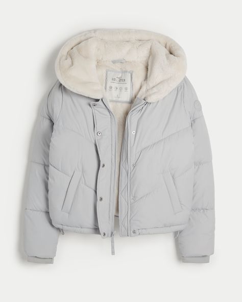 Women's Ultimate Faux Fur-Lined Hooded Puffer Jacket | Women's Jackets & Coats | HollisterCo.com Cute Winter Coats, Winter Jacket Outfits, Hollister Jacket, Grey Puffer Jacket, Korean Fits, Hooded Puffer Jacket, Trendy Jackets, Puffer Jacket Women, Teen Clothing