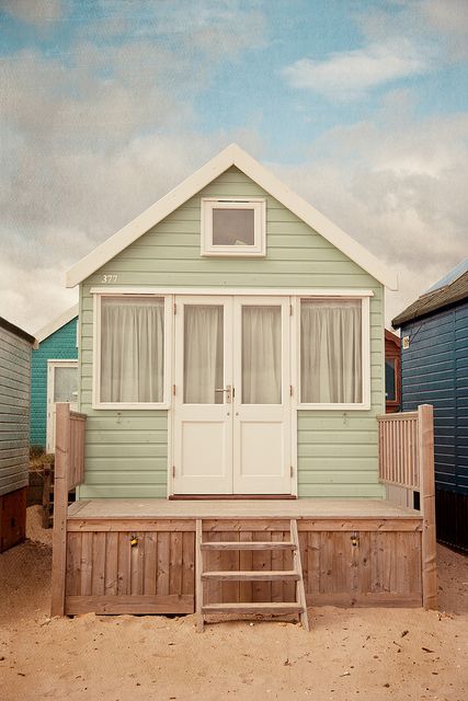 Pastel beach huts | Flickr - Photo Sharing! House On The Beach, Pastel Beach, Beach Huts, Beach Cottage Style, Cabins And Cottages, Beach Living, Beach Hut, Tiny House Living, Green House