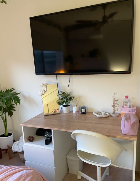 my bedroom 🌷🏠🌿 Tv Over Desk, Tv Floating Shelves, Apartment Goals, Tv In Bedroom, Desk Shelves, Teen Bedroom, My Bedroom, Small Bedroom, Bedroom Apartment