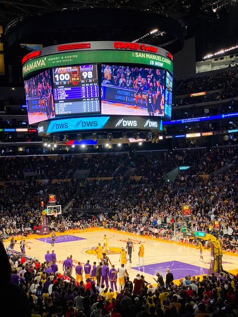 Lakers Stadium, Images Hello Kitty, Five Little Monkeys, Sport Management, Lakers Basketball, Staples Center, Phone Wallpaper For Men, City Vibe, Wells Fargo