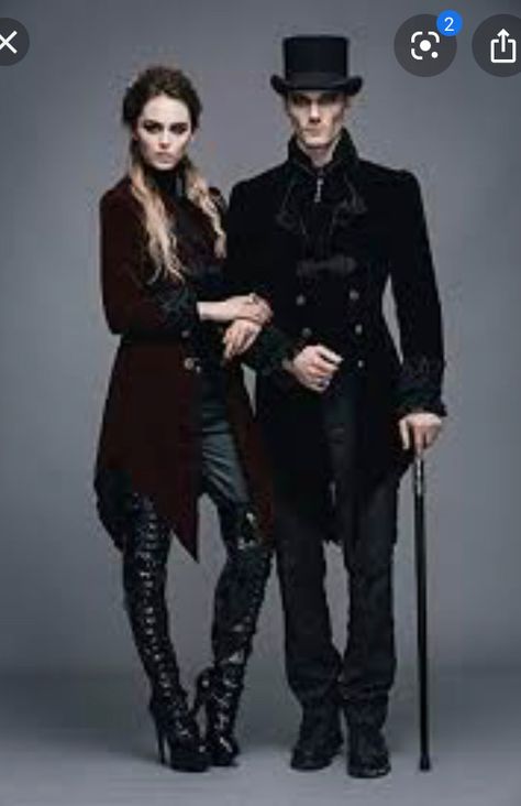 Victorian Vampire Costume, Vampire Costume Women, Gothic Vampire Costume, Dandy Fashion, Steampunk Halloween Costumes, Victorian Witch, Vampire Dress, Vampire Halloween Costume, Vampire Costumes