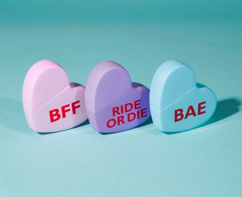 With Valentine's Day just around the corner we're crushing on this super adorable heart-shaped packaging for Kim Kardashian's Kimoji Fragrance. Kkw Fragrance, Fruit Scent, Perfume Body Spray, Creativity And Innovation, Heart Candy, New Fragrances, Typography Logo, Packaging Labels, Makeup Collection