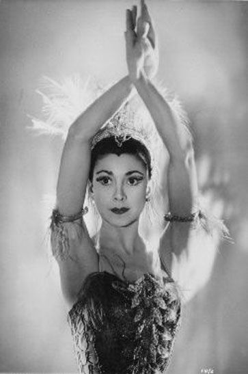 The Firebird, Bert Stern, Svetlana Zakharova, Ballet Images, Margot Fonteyn, Rudolf Nureyev, Vintage Ballet, George Balanchine, Skirt Diy