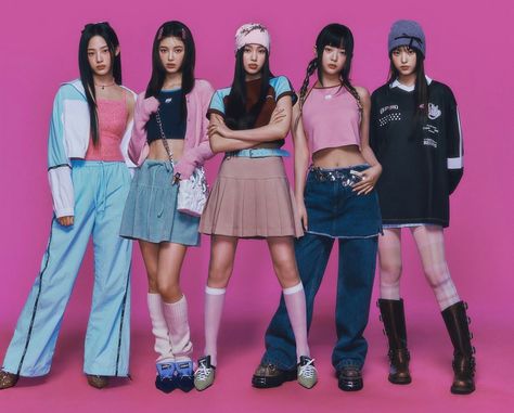 New Jeans Style, 8 Months, I Love Girls, Kpop Outfits, Stage Outfits, Colourful Outfits, Kpop Fashion, Y2k Style, Kpop Girl Groups