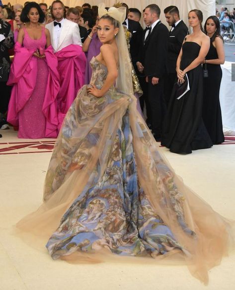 PUBLICATION I ET CANADA I Ariana Grande MET Ariana Grande Met Gala, Met Gala Outfits, Met Gala Dresses, Ariana Grande Outfits, Met Gala Red Carpet, Costume Institute, Hollywood Hills, Gala Dresses, Looks Chic