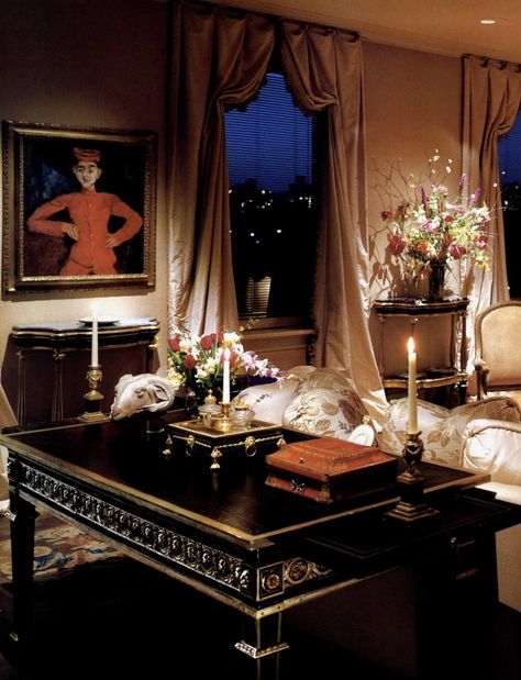 Living Room, 960 Fifth Avenue, 8A, former apartment of Sunny Von Bulow, New York, NY New York Apartment Aesthetic, Classy Apartment, Hollywood Apartment, 1980s Decor, Eliza Rose, Living Rich, Eyes Without A Face, 80s Interior, New York Model