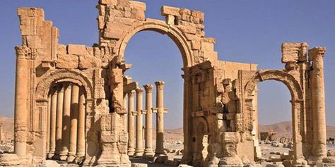 Czech Bravo Newspaper: Palmyra “Desert Pearl” rises again – Syrian Arab News Agency Palmyra Syria, Archeological Sites, Sacred Groves, Empire Romain, Architecture Landmark, Islamic Posters, Historic Places, Ancient Architecture, Ancient Ruins