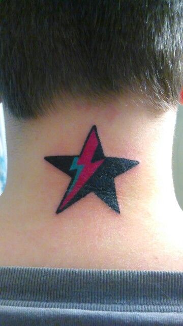 My David Bowie tattoo done by tattoo artist Bryant Lowman. Tattoo Ideas For Men God, Music Tattoo Ideas For Men, Black Star Tattoo, David Bowie Tattoo, David Bowie Art, Bowie Art, Music Tattoo Designs, Star Tattoo, Music Tattoo