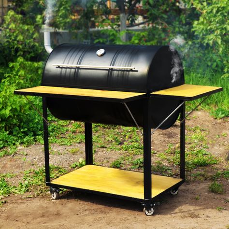 5-Minute Crafts - From old stuff to awesome outdoor grill and oven! 🤩 Oil Drum Bbq, Fabrikasi Logam, Grill Diy, Diy Barbecue, Barrel Bbq, Diy Grill, Barbecue Design, Fire Pit Bbq, Diy Bbq