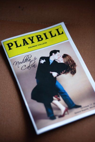 A friend of mine had her wedding programs look like theatre playbills. So cute and unique! Theater Wedding Ideas, Musical Theatre Wedding, Broadway Themed Wedding, Musical Theatre Wedding Theme, Wedding In Theatre, Theatre Wedding Invitations, Broadway Wedding, Nerd Wedding, Cinema Wedding