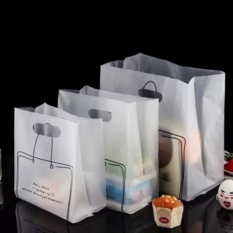 Plastic Packaging Design, Plastic Bag Design, Western Cake, Plastic Food Packaging, Boutique Store Displays, Takeaway Packaging, Plastic Handbag, Plastic Bag Packaging, Food Box Packaging