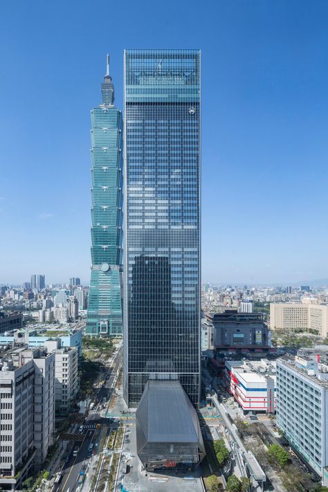 Mitsubishi Jisho Sekkei completes "landmark tower and human-scale podium" in Taipei Japanese Skyscraper, Office Skyscraper, Wooden Skyscraper, Retail Building, Shanghai Tower, Metal Lattice, Future Buildings, City Skylines, Frame Cabin