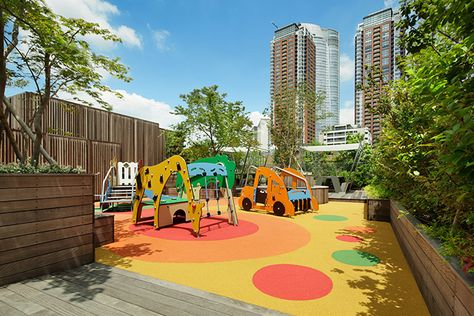 Spacious Rooftop Terrace Roof Playground, Rooftop Playground, Rubber Playground Flooring, Outside Playground, Neighborhood Playground, Rubber Playground, Sky Lounge, Playground Flooring, Play Area Backyard