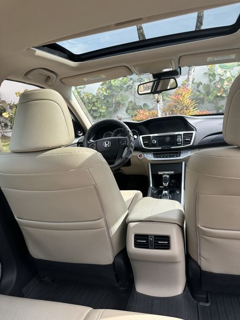 Tan Car Interior, Honda Crv Aesthetic, Beige Car Interior, Honda Hrv Interior, Honda Crv Interior, Honda Accord Interior, Kayla Core, Honda Crv 2015, Honda Accord 2015