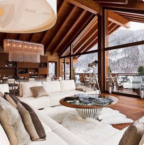 Chalet Chic Interiors - Modern Mountain Ski Lodge Decor, Tips, Ideas & Inspiration | JAC Interiors Chalet Modern, Chalet Living Room, Ski House Decor, Ski Lodge Decor, Chalet Chic, Chalet Interior, Chalet Design, Luxury Ski Chalet, Chalet Style