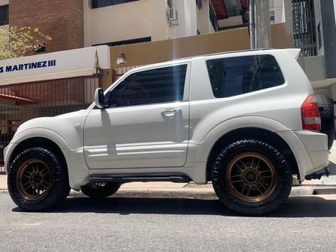 Pajero 3 Door, Mitsubishi Pajero Offroad, Best 4x4, Adventure Car, Mitsubishi Pajero Sport, Offroad 4x4, Offroad Jeep, Pajero Sport, Nissan Xterra