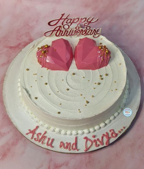 25th Anniversary Cake Simple, Simple Cake For Anniversary, Simple Cake Designs For Anniversary, Cute Anniversary Cake Ideas Simple, Anniversary Cake Designs Simple, Happy Anniversary Cake Design, Anniversary Cake Ideas Simple Easy, Wedding Anniversary Cake Design Simple, Marriage Anniversary Cake Design