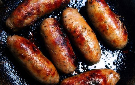 In praise of the great British sausage – and five of the best bangers you can buy - Country Life British Bangers, British Sausage, Types Of Sausage, Greasy Spoon, Country Life Magazine, Best Of British, Pork Sausage, British Food, Increase Sales