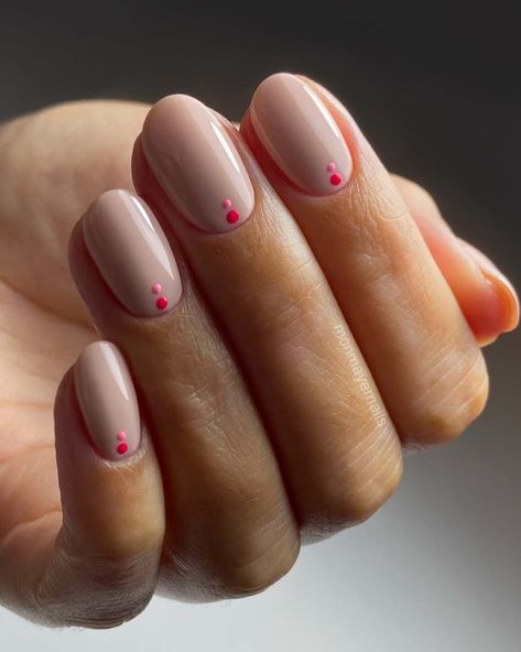 11. Short Coloured French Tips, Natural Nail Styles, Nails With Dots, Pink Acrylic Nail Designs, Short Oval Nails, Oval Nails Designs, Natural Nail Designs, Dot Nail Art, Pretty Nail Art Designs