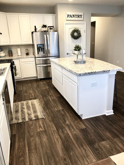 Doublewide Kitchen Remodel, Farmhouse Mobile Home, Small Mobile Homes, Mobile Home Kitchen, Mobile Home Renovations, Kitchen Decor Themes, Tiny House Decor, Farmhouse Kitchen Design, Small Living Room Decor