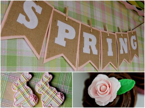 Spring Craft Party! Burlap Banner Ideas, Garden Flags Ideas, Burlap Crafts Diy, Diy Bunting, Burlap Banners, Felt Spring, Make Your Own Stencils, Felt Bunting, Bunting Diy