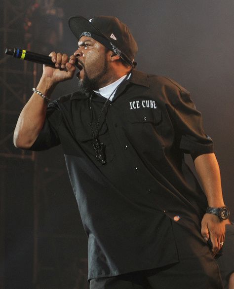 Ice Cube Ice Cube Rapper, O Shea Jackson Jr, O’shea Jackson, 90s Rappers Aesthetic, Cube World, 90s Rappers, Tupac Pictures, Outta Compton, Hip Hop Classics