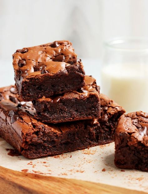 Small Batch Fudge, Best Moist Chocolate Cake, Scientifically Sweet, Moist Brownies, Small Batch Baking, Chocolate Fudge Brownies, Double Chocolate Chip Cookies, Brownie Ingredients, Make Banana Bread