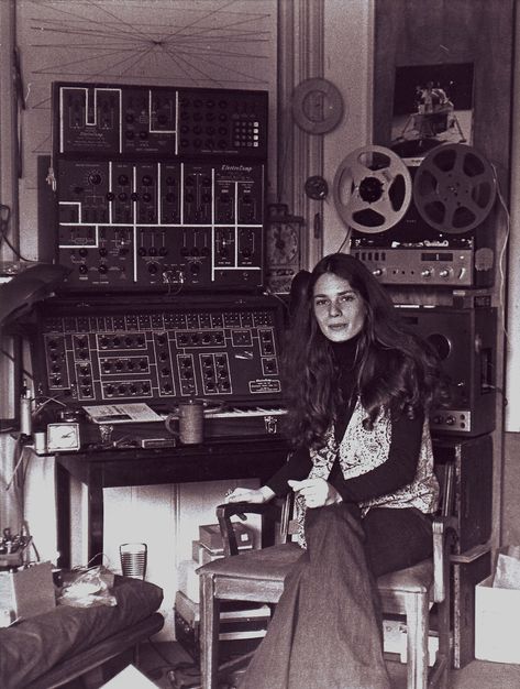 Electronic music pioneer Laurie Spiegel Warp Records, Analog Synth, Aphex Twin, Music Student, Music And Movement, Music Centers, The Hunger Games, The Hunger, Music Studio