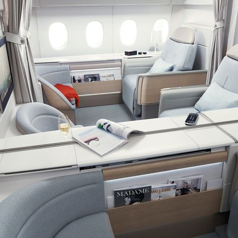 First Class Airline, First Class Flight, Airplane Seats, Flying First Class, First Class Seats, First Class Flights, Business Class Flight, Best Airlines, International Airlines