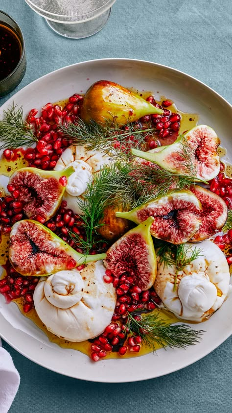 Burrata Recipes, Burrata Recipe, Christmas Salad Recipes, Fig Salad, Christmas Salad, Burrata Salad, Specialty Food Store, Christmas Salads, Kitchen Goals