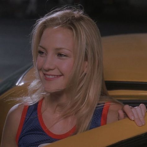 Kate Hudson 90s, Andie Anderson, Rom Coms, Film Icon, Gwen Stacy, Kate Hudson, Film Movie, Brighten Your Day, Movies Showing