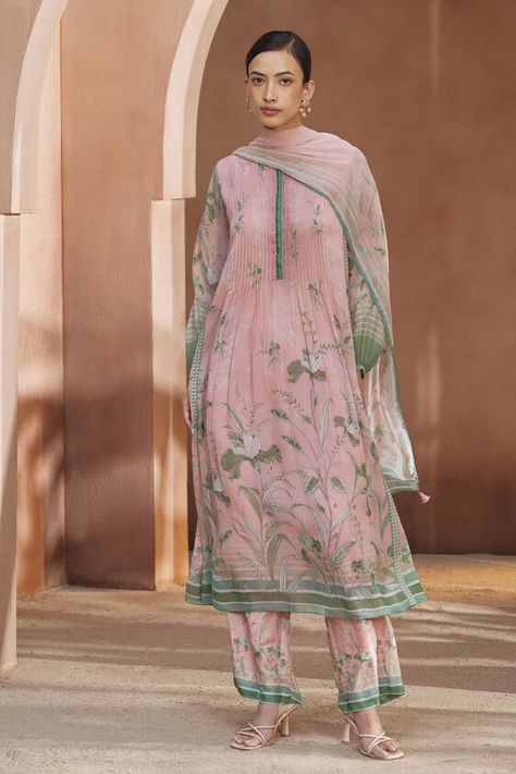 Anita Dongre Suits, Designer Kurta Sets For Women, Kurta Sets For Women Online, Indian Fancy Dress, Kurta Sets For Women, Block Printed Suits, Ethnic Suit, Designer Kurta, Anita Dongre