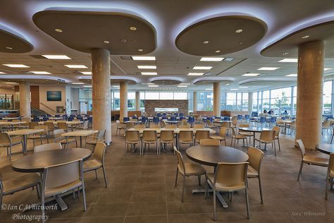 Oakville Trafalgar Memorial Hospital | Oakville, Ontario Hospital Cafeteria Design, College Cafeteria, Hospital Cafeteria, School Exterior, University Cafeteria, Cafeteria Design, School Building Design, Oakville Ontario, Hospital Interior