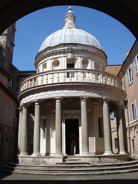 bramante-tempietto 1502 Donato Bramante, Lorenzo Ghiberti, Falling Water House, Lorenzo Bernini, History Of Architecture, Chase Bank, Living In Italy, Places In Italy, Structure Architecture